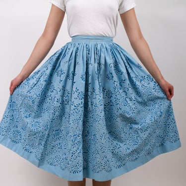 1950s Blue Floral Print Fit and Flare Circle Skirt