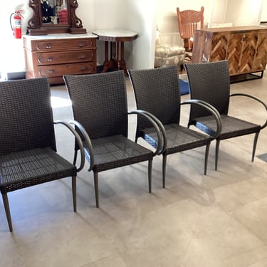 Set of 4 Outdoor Chairs by Hampton Bay