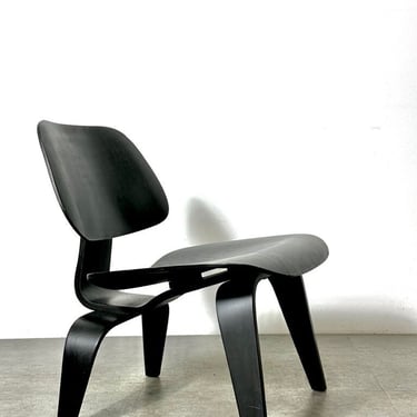 Vintage 1st Generation Black Molded Plywood LCW Lounge Chair by Charles Eames for Evans 1940s 