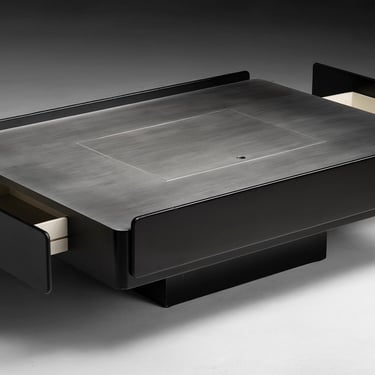 Caori Coffee Table by Vico Magistretti