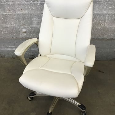 White Office Chair (Seattle)