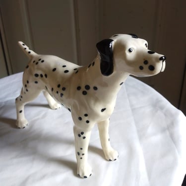 VINTAGE Dalmatian Figurine// Chinioserie// Hollywood Regency Decor 