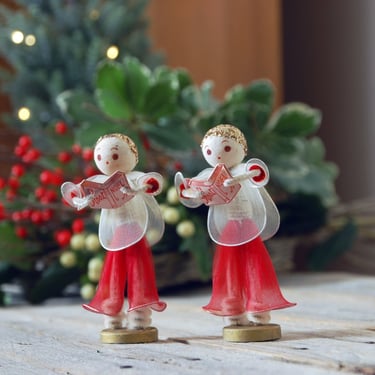 Vintage Christmas carolers / chenille pipe cleaner & tulle angels / Japan Christmas ornaments / vintage Christmas decor / kitschy Xmas 