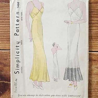 Vintage 30s Sewing Pattern: Long Slip Dress Simplicity 1466 / Bust 32 