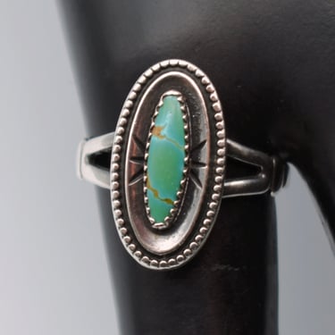 70's sterling turquoise size 7 Southwestern solitaire, small 925 silver long green oval sun rays ring 