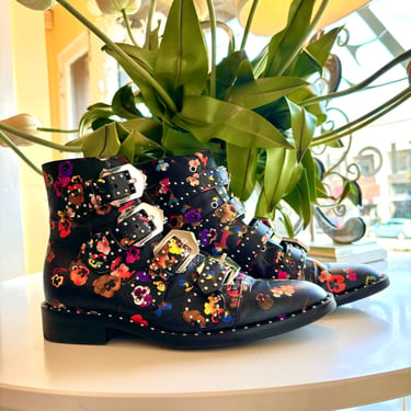 Givenchy Black with Floral Pattern Boot