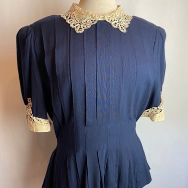 Beautiful antique insp lace blouse~ fully pleated~ buttons down back~ feminine Edwardian styled one of a kind feminine Size Lg 