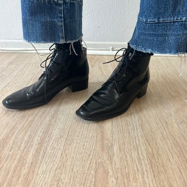 Vintage Ann Taylor Black Leather Shoes by VintageRosemond