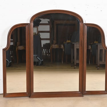 Ethan Allen Georgian Carved Cherry Wood Tri-Fold Triple Mirror