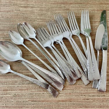 Vintage 1881 Rogers Oneida Ltd. Proposal Flatware - Forks - Spoons - Knife - Ice Tea Spoon-Butter Spreader-Proposal Silver Plate Flatware - 