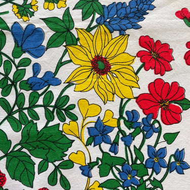 Vintage Tablecloth - Fallani and Cohn Inc. - Bright Floral Cotton Tablecloth - Yellow Red Blue Flowers - Garden Style Tablecloth 
