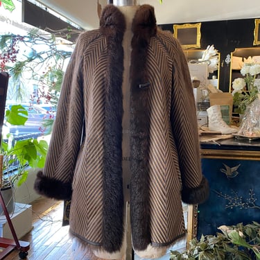 1980s fur coat, reversible, vintage 80s coat, possum, chevron leather, medium, warm winter coat, swinger style, stroller, 36 38 bust, a line 