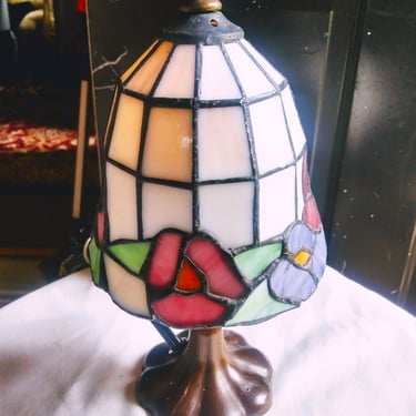 CAST Iron Tiffany Style  Lamp// Violet and Purple Stained Glass Lamp, Home Decor 