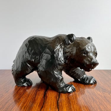Vintage Hand-Carved German Black Forest Bear Sculpture, 8 1/4