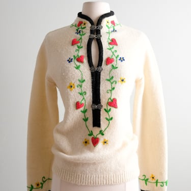 Vintage 1970's Vine of Hearts Shetland Wool Sweater by Marsina / SM