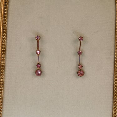 Dot Earrings