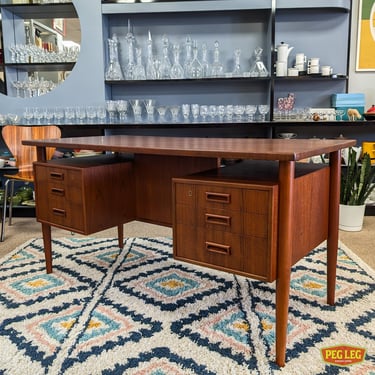 Danish Modern teak executive desk by Arne Vodder