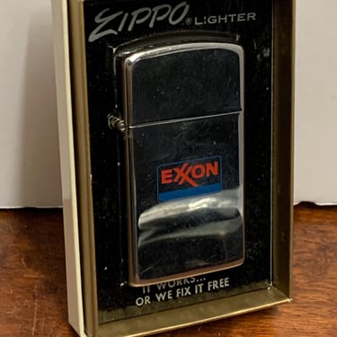 Vintage Zippo Exxon Lighter in Box 