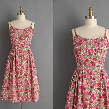Vintage 1950s Dress | Ellen Joan Floral Print Cotton Spring Summer Full Skirt Dress | Medium Large 
