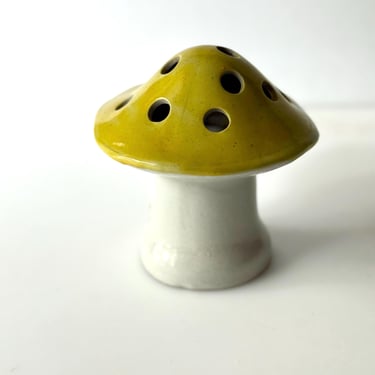 1970’s Mushroom Tea Light Candle Holder 
