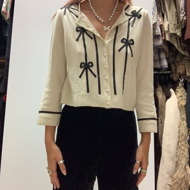 An Original Milly Of New York 90s Vintage Cropped Crème Bow Cardigan 