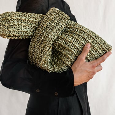 Raffia Knot Bag in Olive, Crochet Raffia Handbag, Shiny Green Summer Bag, Minimal Straw Bag, Handcrafted Pouch Purse — The Raffia Knot Bag 