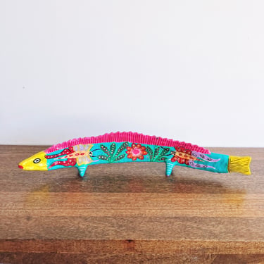 Vintage Mexican Fish Paper Mache Alebrije Figurine 