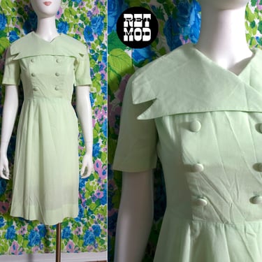 So Pretty Vintage 50s 60s Very Light Pastel Green Cotton Day Dress with Big Statement Collar 