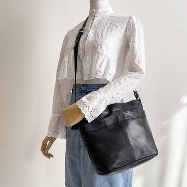 black crossbody bag 90s y2k vintage minimalist large black bucket purse 