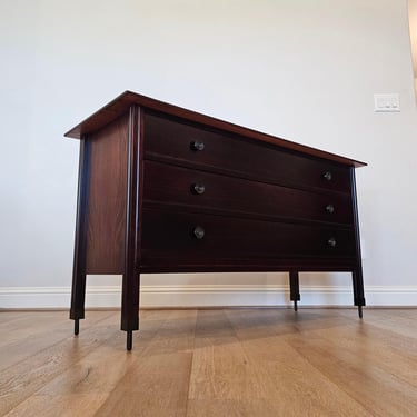 Italian Mid-Century Modern Rosewood Chest of Drawers Dresser by Carlo De Carli For Sormani DC154 1960s 