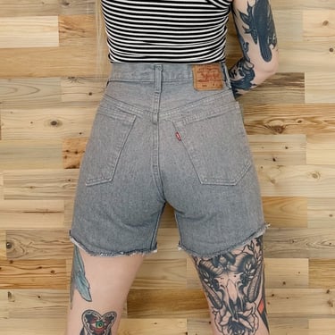 Levi's 501 Vintage Cut Off Jean Shorts / Size 27 28 