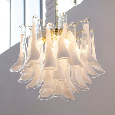 Lampada sospensione Petali Ø57 cm Made in Italy in vetro di Murano cristallo e bianco, lampadario design stile vintage 