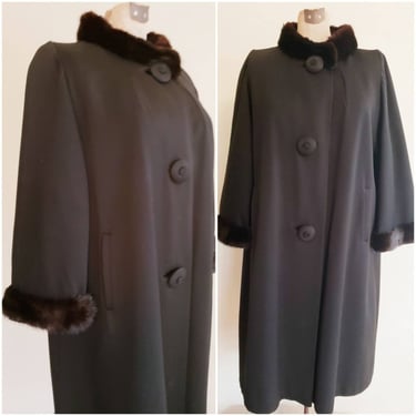 1950s Black Wool A Line Coat Mink Fur Trim / 50s Button Down Mod Coat Forstmann / Large  / Honore 