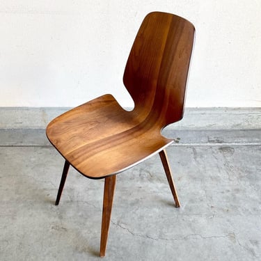 Mid Century Modern Walnut Plywood Chair By George Mulhauser For Plycraft MCM