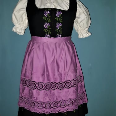 1970’s BAVARIAN DIRNDL, Austrian Woman’s Dress/German Embroidered Woman’s Outfit/4 Piece extra-large Dirndl, Octoberfest Woman’s Clothing 