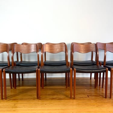 Set of Ten J.L. Moller Model 71 Danish Modern Teak Dining Chairs 