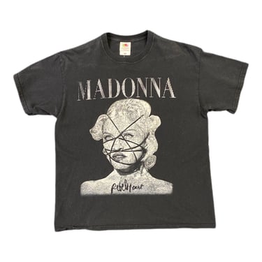(M) 2015 Black Madonna Rebel Heart Tour T-Shirt 031622 JF