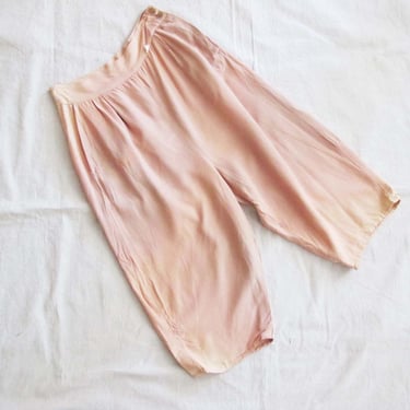 Vintage 1940s Rayon Capri Lounge Pants M - 1940s Pink Beige Cropped Harem Casual Pants Side Button Closure 