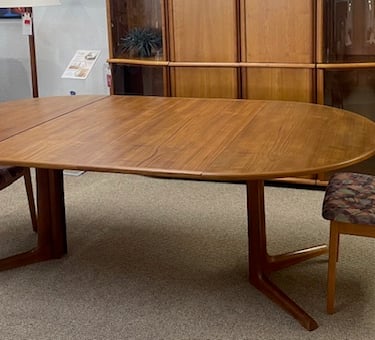 Dining Table<br />Teak Veneer<br />Two Extensions<br />W 48 x L 48-86 x H 28.5