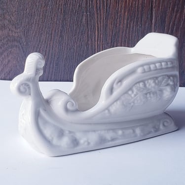 White Ornate Ceramic tabletop Sleigh Mantlepiece decorations Santas Sled Christmas decorations  Vintage Holiday decor 