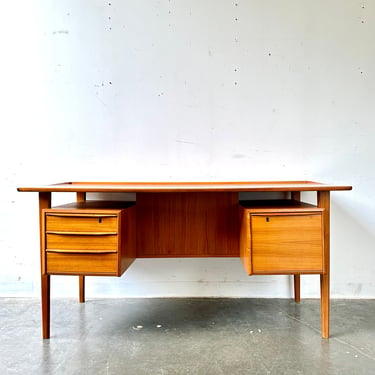 Danish teak desk by Peter lovig 