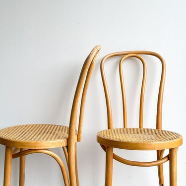 Bentwood Chairs Set of Two Bentwood Dining Chairs Thonet ZPM Radomsko Bistro Chairs Wood Caned Chairs Caning Caned Seat Rattan Wicker MCM 