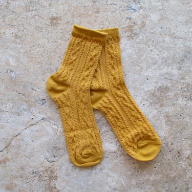Noble Twist Socks