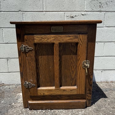 Antique White Clad Cabinet Solid Oak Wood Coffee Table Storage Latch Door Entry Way Bench Kitchen Furniture Console CUSTOM PAINT Avail 