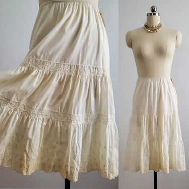 1950s NOS Komar Petticoat with Original Tag - 50s Lingerie - 50s Women's Vintage Size Small 
