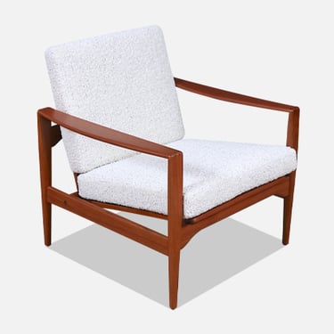 Illum WIkkelso Model-EK Boucle & Teak Lounge Chair