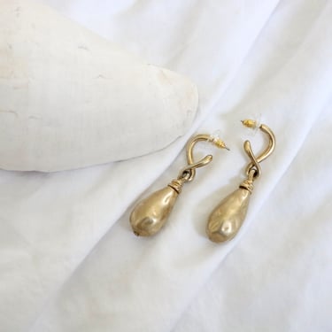 golden dangle earrings 