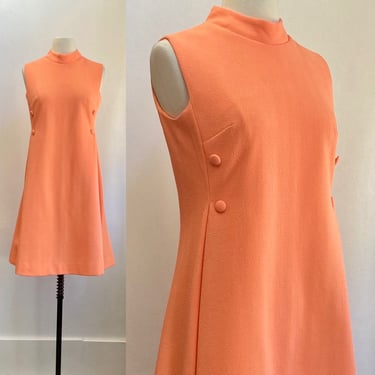 Vintage 60s MOD Dress / MINIMALIST Scooter Style / Covered Button Detail / Young Naturals 