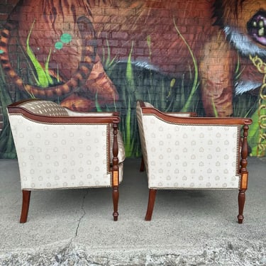 Pair of Hickory Chair Co Sheraton Settees