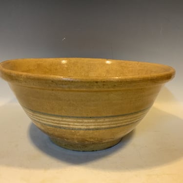 Antique Yellow Rock Pottery Large Mixing Bowl, Philadelphia pottery, 1800s pottery, farmhouse kitchen mixing bowls, farmhouse croc 